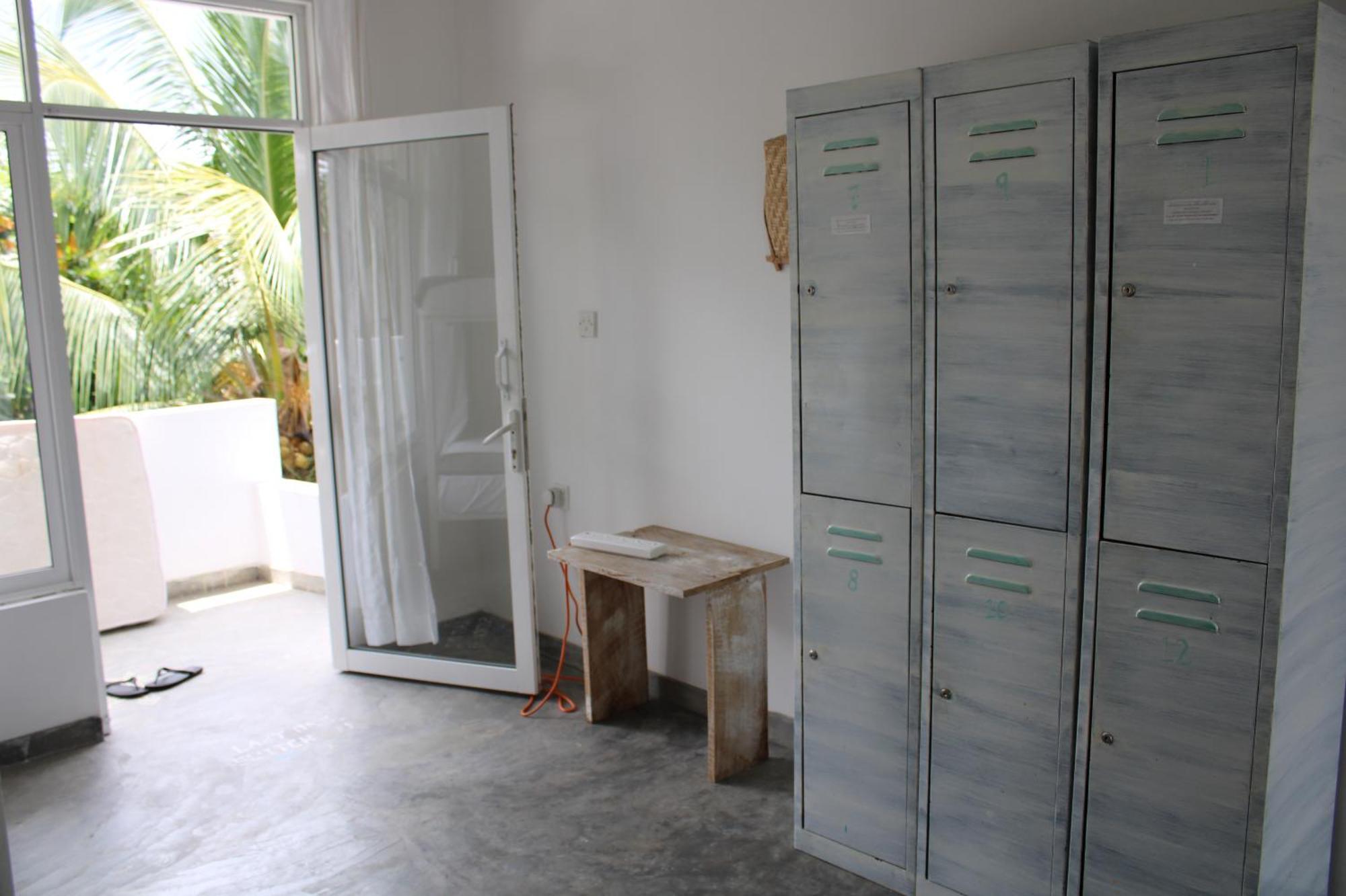 Sun & Moon Hostel Mirissa Luaran gambar