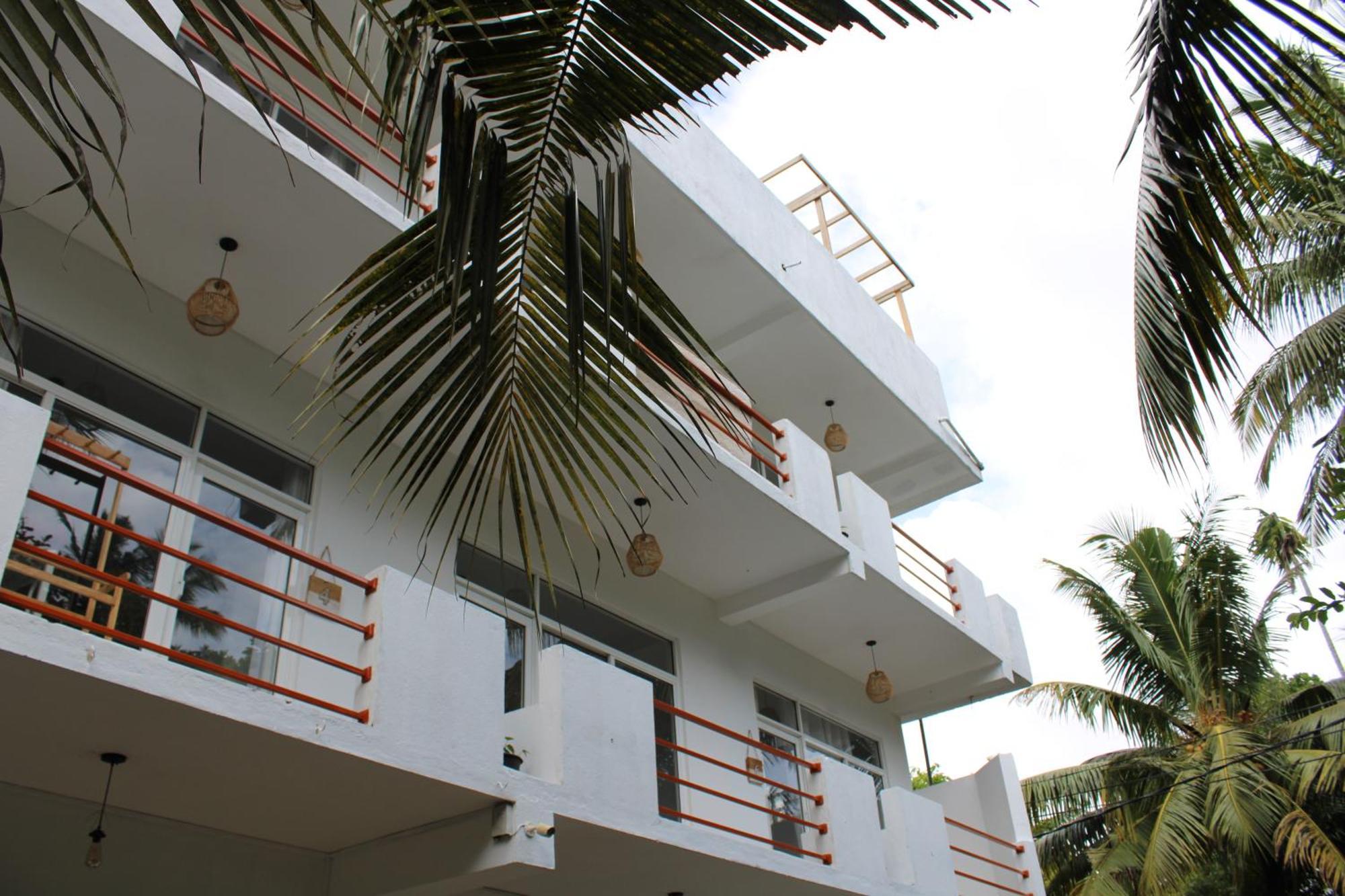 Sun & Moon Hostel Mirissa Luaran gambar